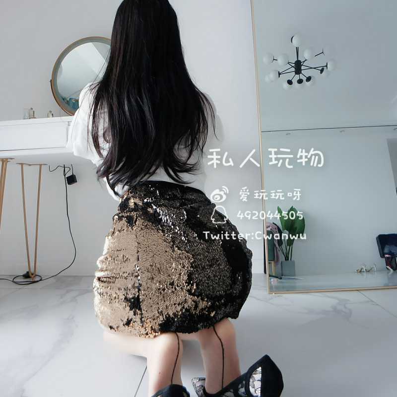 私人玩物 – 20.2.28号VIP会员358元作品包臀短裙肉丝 [37P+5V/932MB]