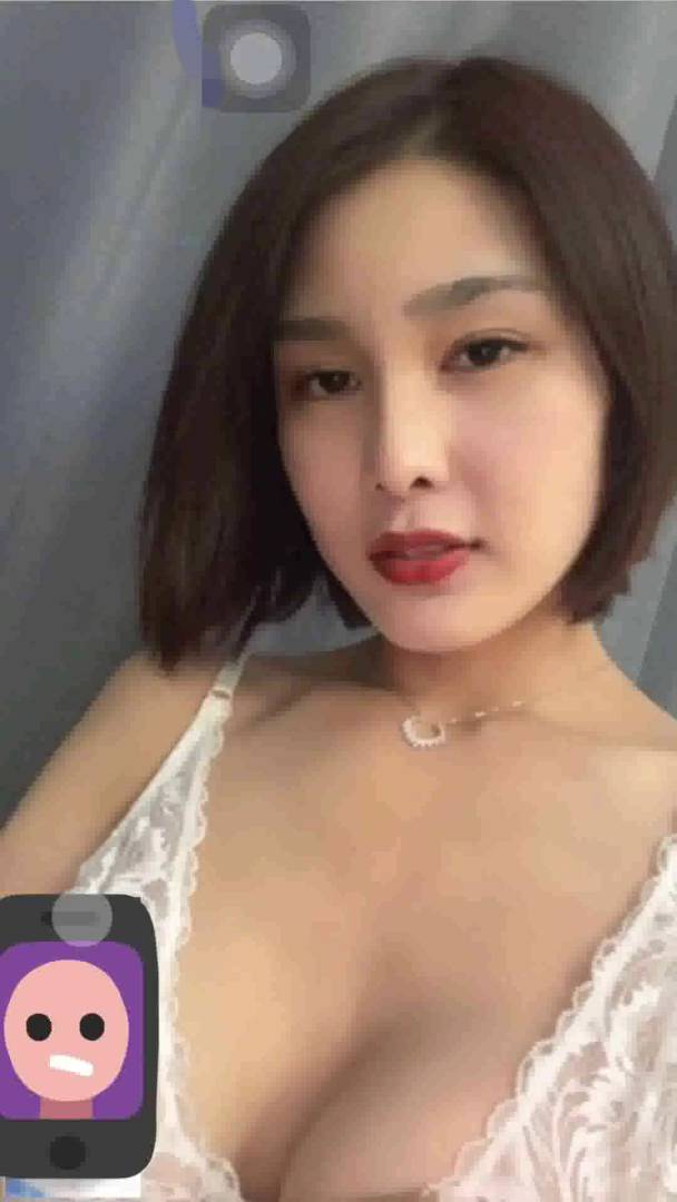 闫盼盼 与土豪一对一视频 [1V/210M]