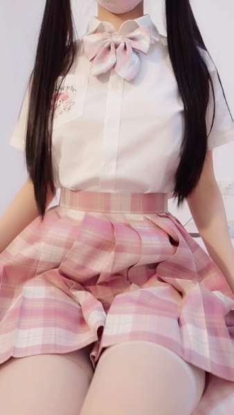 萌白酱 21.10.09 粉色jk白丝 [2V/1.3G]