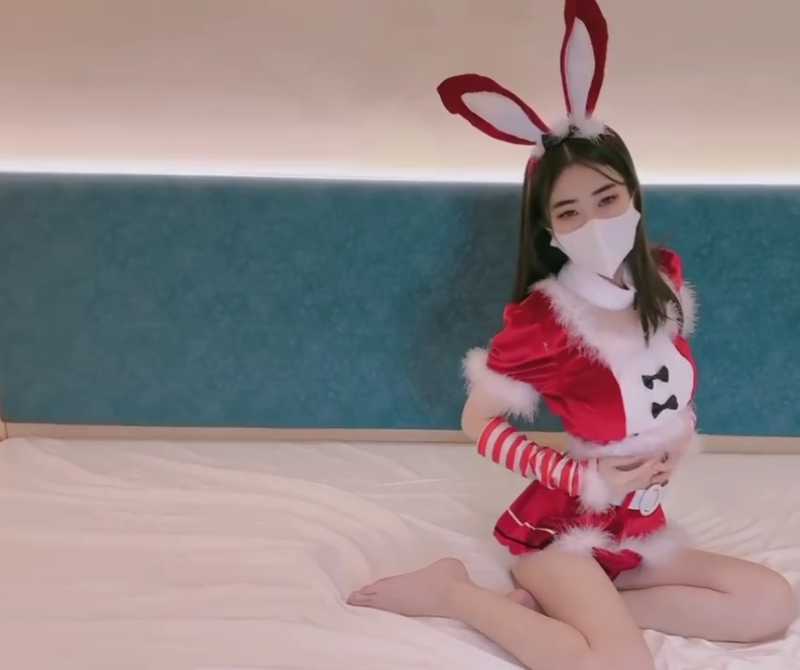 锅锅酱 女友的圣诞礼物 [1V/120M]