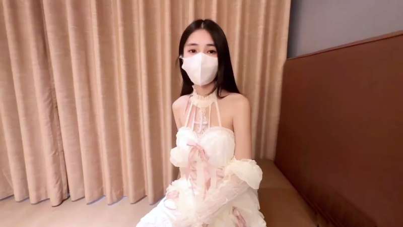 锅锅酱 白丝女神Lolita [1V/296M]