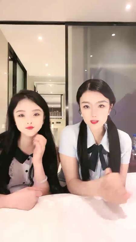 高颜值超极品双女神 汝汝汝 [3V/2.33G]