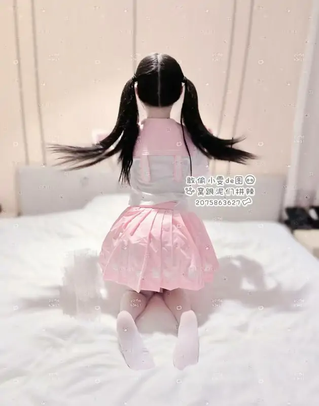 小雯宝宝 少女JK双马尾 [4P+1V/133M]