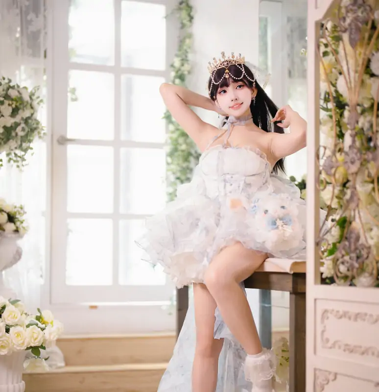 慕慕Momo – [推荐] 8K Birthday Day 永遠的小公主 [54P+2V/1.20G]