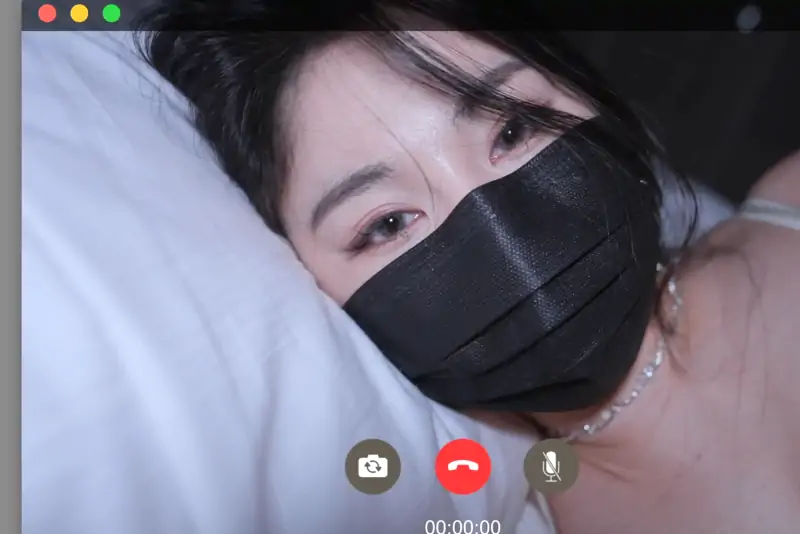 娜娜 (nana_taipei) – 新作 41分钟 Ntr被视频那边被陌生人深入浅出的女友 [1V/843MB]