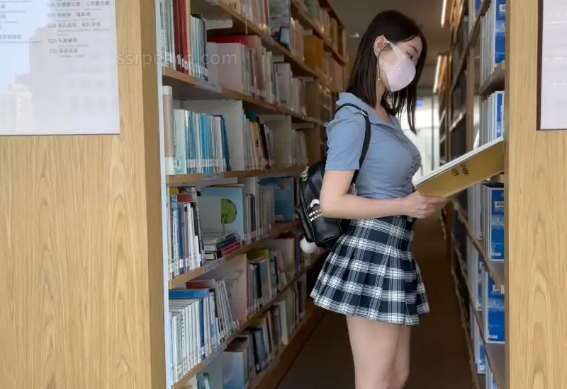 Ssrpeach – 新作 33分钟 我不吃鲍鱼的拜金女与她的男友 [1V/1.72G]