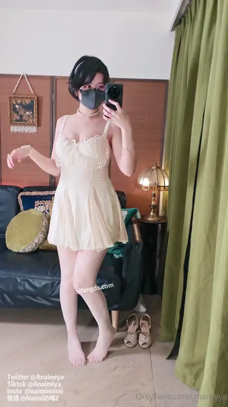 Naimi奶咪 9月高价长视频 [1V/1.74G]