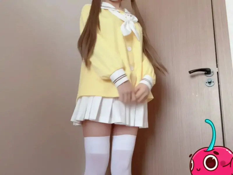 元元@wanw2002 – 新作 [398门槛] 4分钟 双马尾黄色jk白丝猫爪 [1V/326MB]