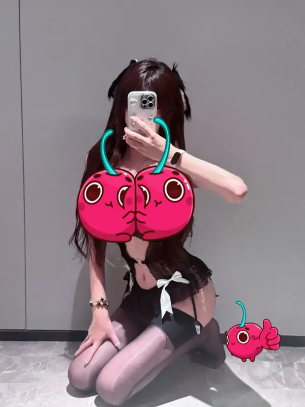 小野酱@Wangjunxi12138 – 推特极品高颜值纹身美女12月订阅福利写真 日常vlog [16P14V/136MB]