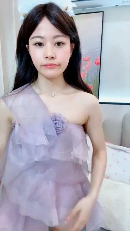 疯狂推荐！邻家校花！【邻妹有点妖】[3V/3.37G]